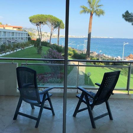 Appartement Guestready - Airy Studio With Ocean View à Cannes Extérieur photo