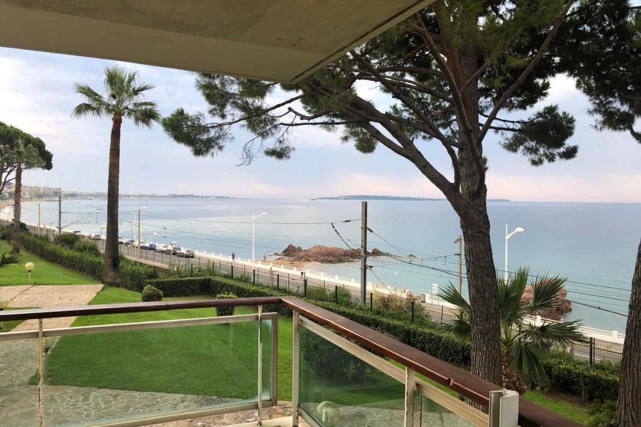 Appartement Guestready - Airy Studio With Ocean View à Cannes Extérieur photo